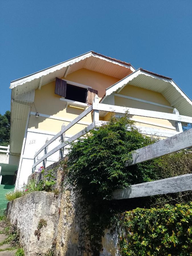 Ferienwohnung Quartos Para Hospedagem Da Casa Amarela Campos do Jordão Exterior foto